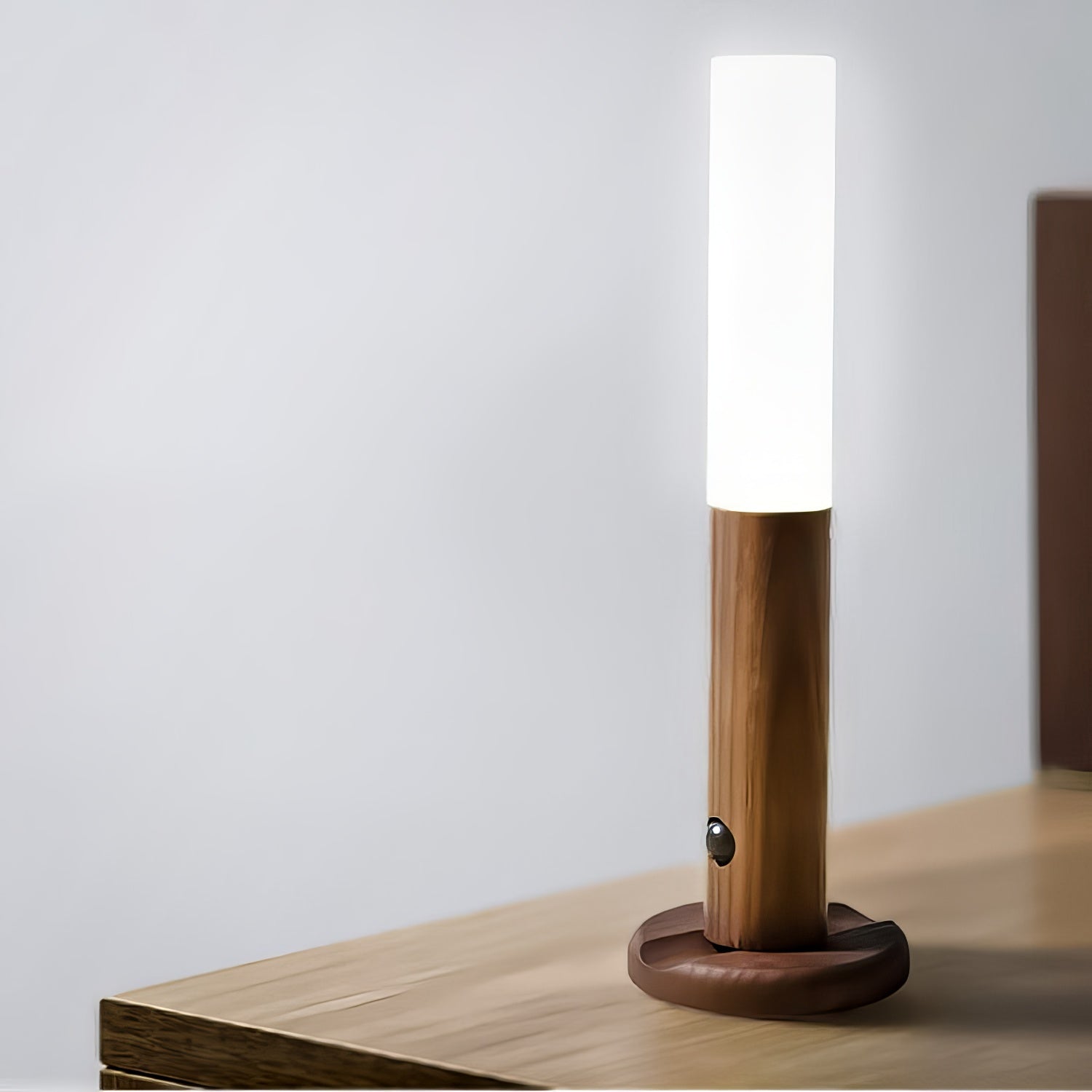 WoodBeam - Smart Sensor Light